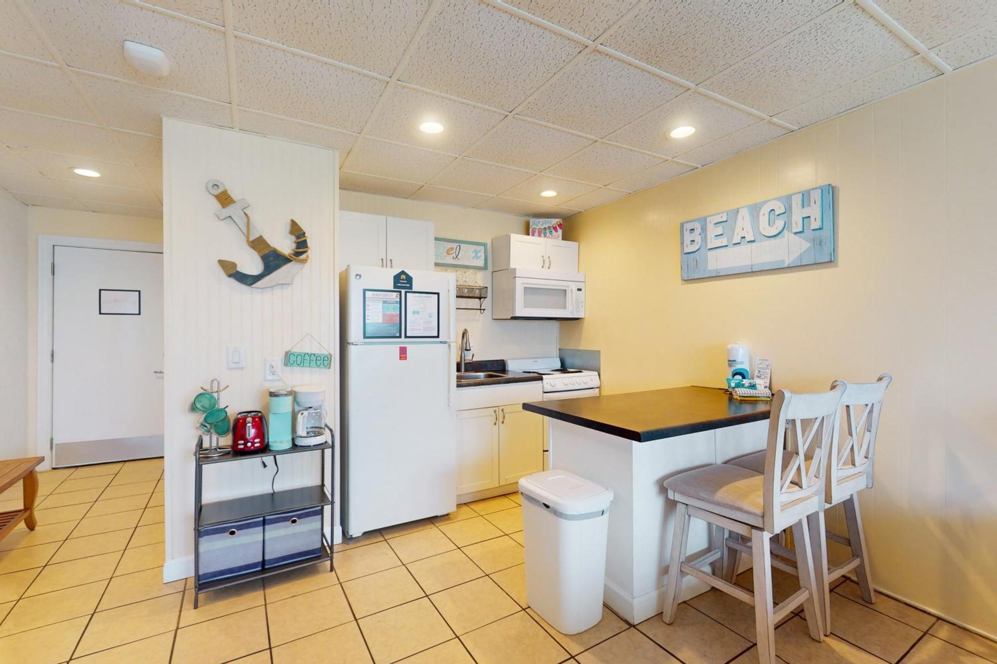 Continental * Panama City Beach